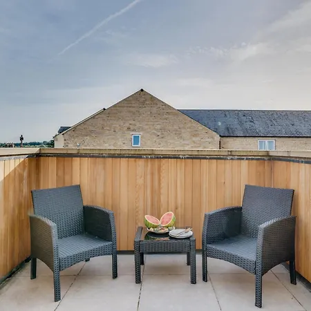 Holiday home 4 Bed In 83250