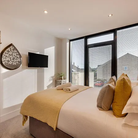 4 Bed In 83250 Holiday home *